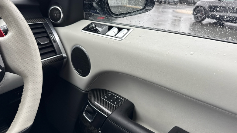 Land Rover Range Rover Sport 5.0 P575 S/C SVR Carbon Edition 5dr Auto Petrol Estate